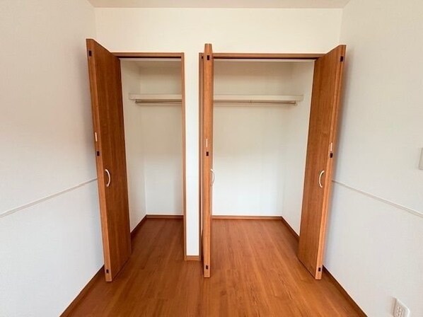 リベルテ栗生の物件内観写真